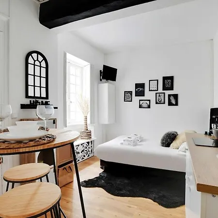 Cosy Studio Close To The Pantheon * פריז