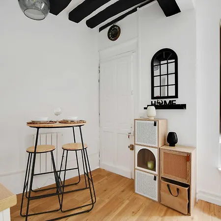Cosy Studio Close To The Pantheon דירה